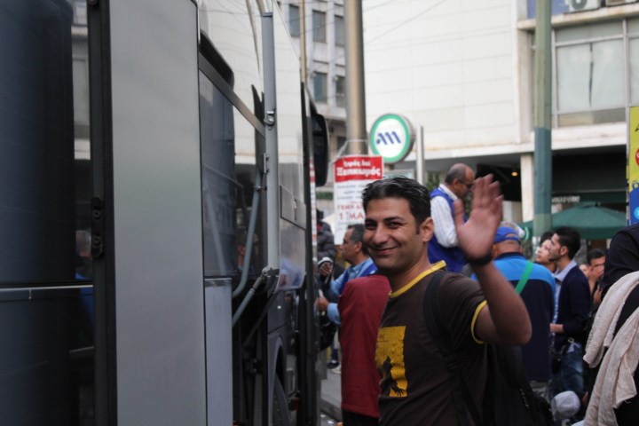 Hozan boarding the bus